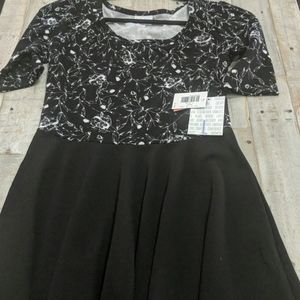 Large LuLaRoe Nicole